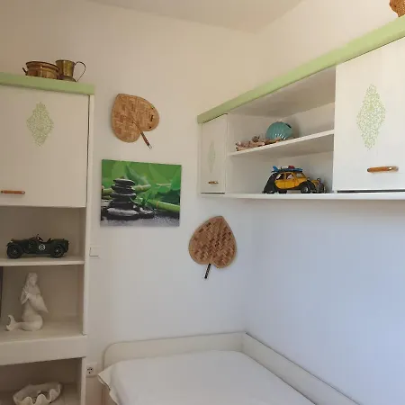 Apartman 209 Zavala